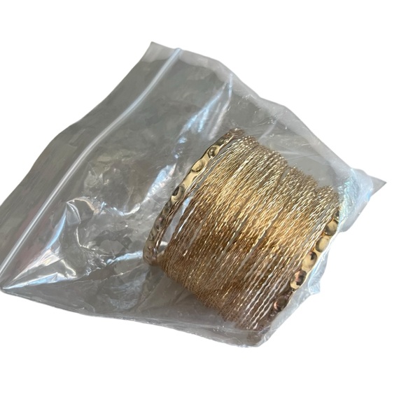 Elegant Gold Cuff Bracelet - Picture 8 of 8